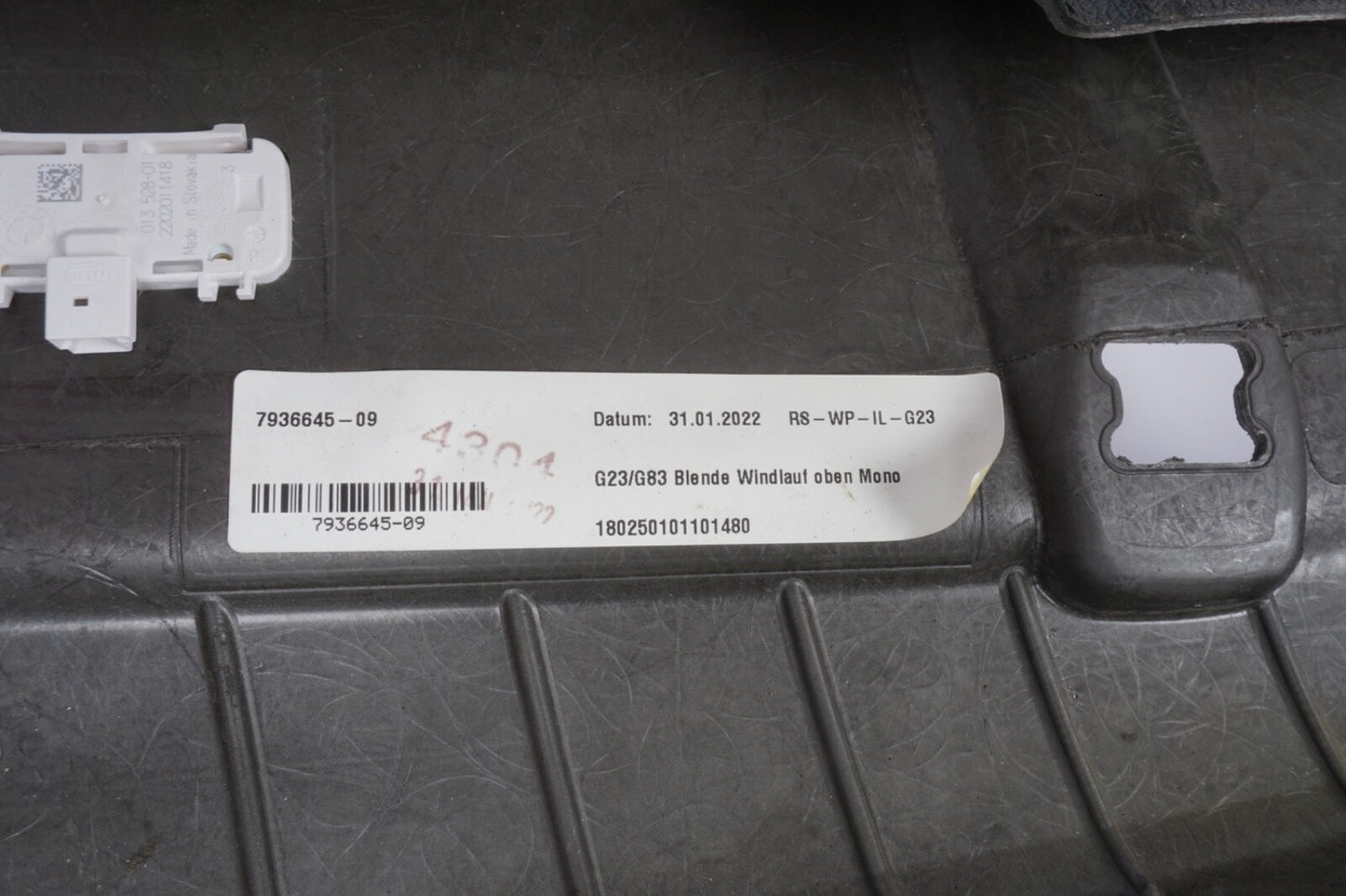 2021-2024 BMW M440I FRONT ROOF HEADER HEADLINER TRIM COVER PANEL BLACK 7936645