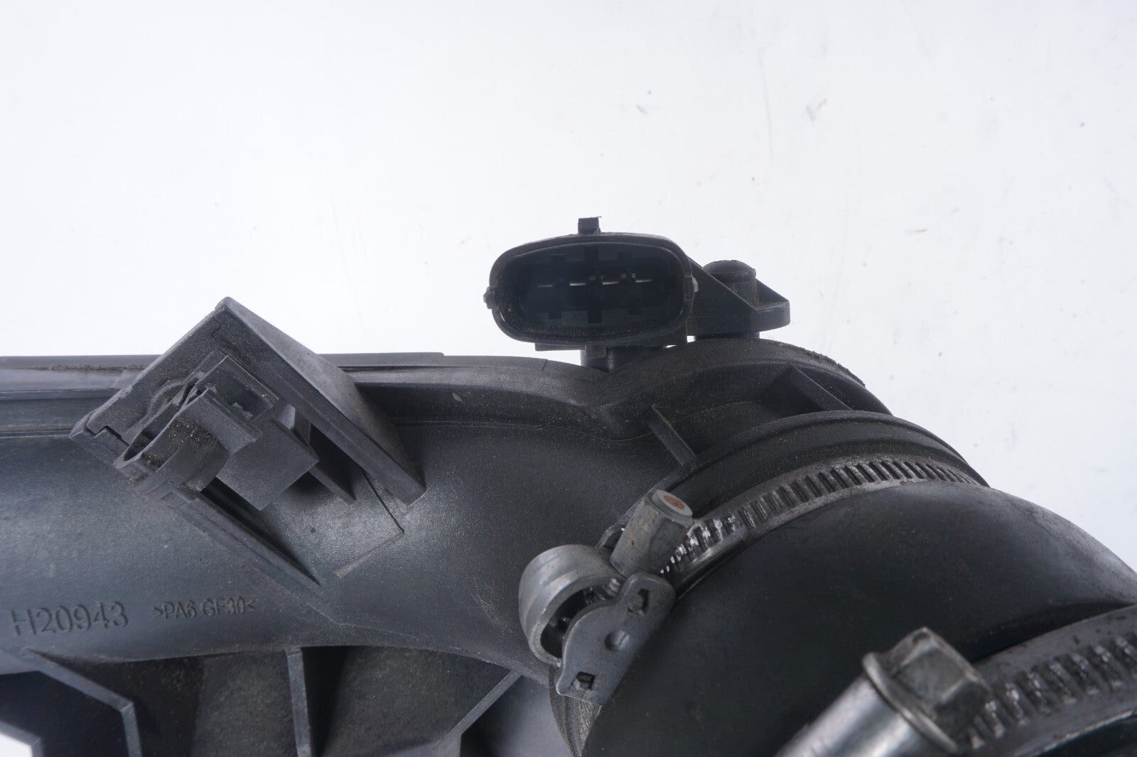 14-17 Maserati Ghibli  Air Inlet Intake Pipe Duct Tube w/ MAP Sensor OEM