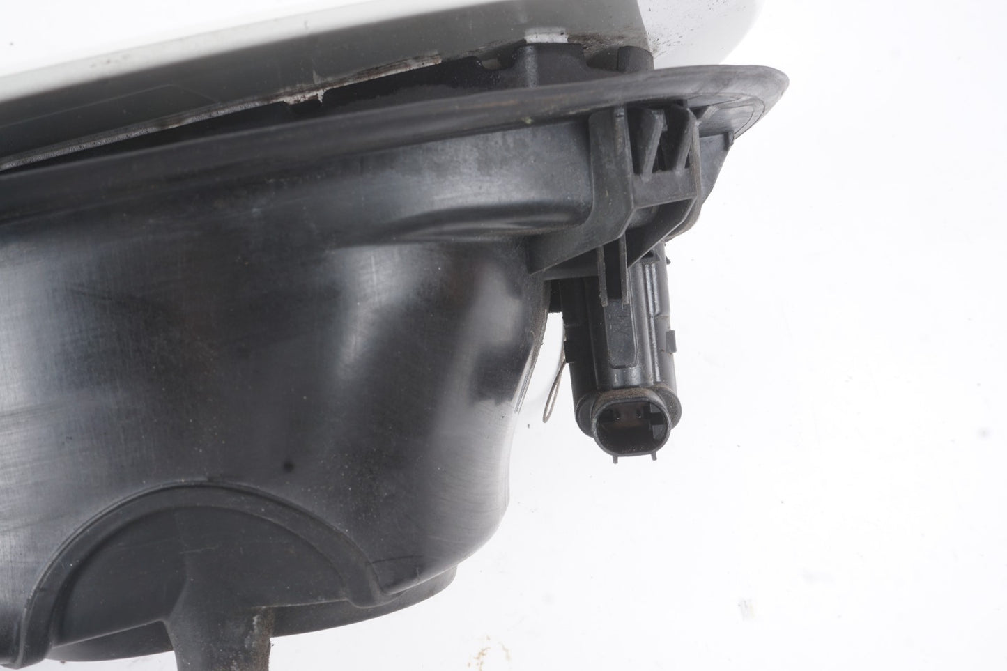 2014 - 2020 Maserati Ghibli Gas Fuel Tank Filler Door OEM