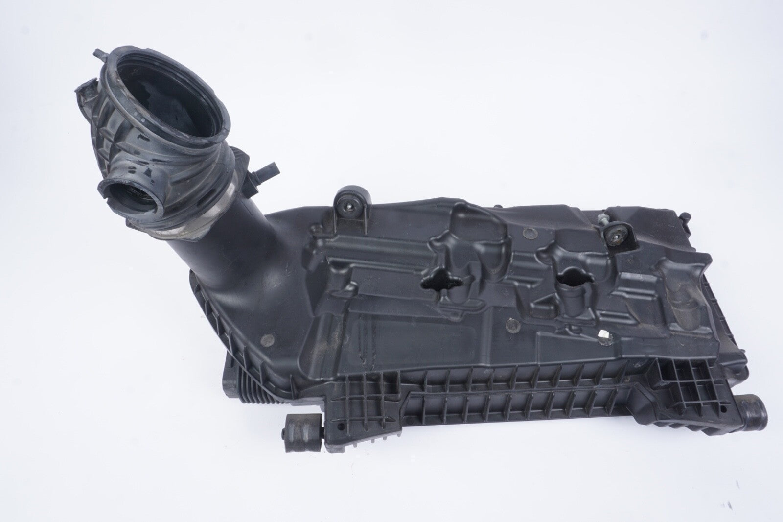 12-16 Mercedes W207 E350 GLE350 M276 Air Intake Cleaner Filter Box OEM