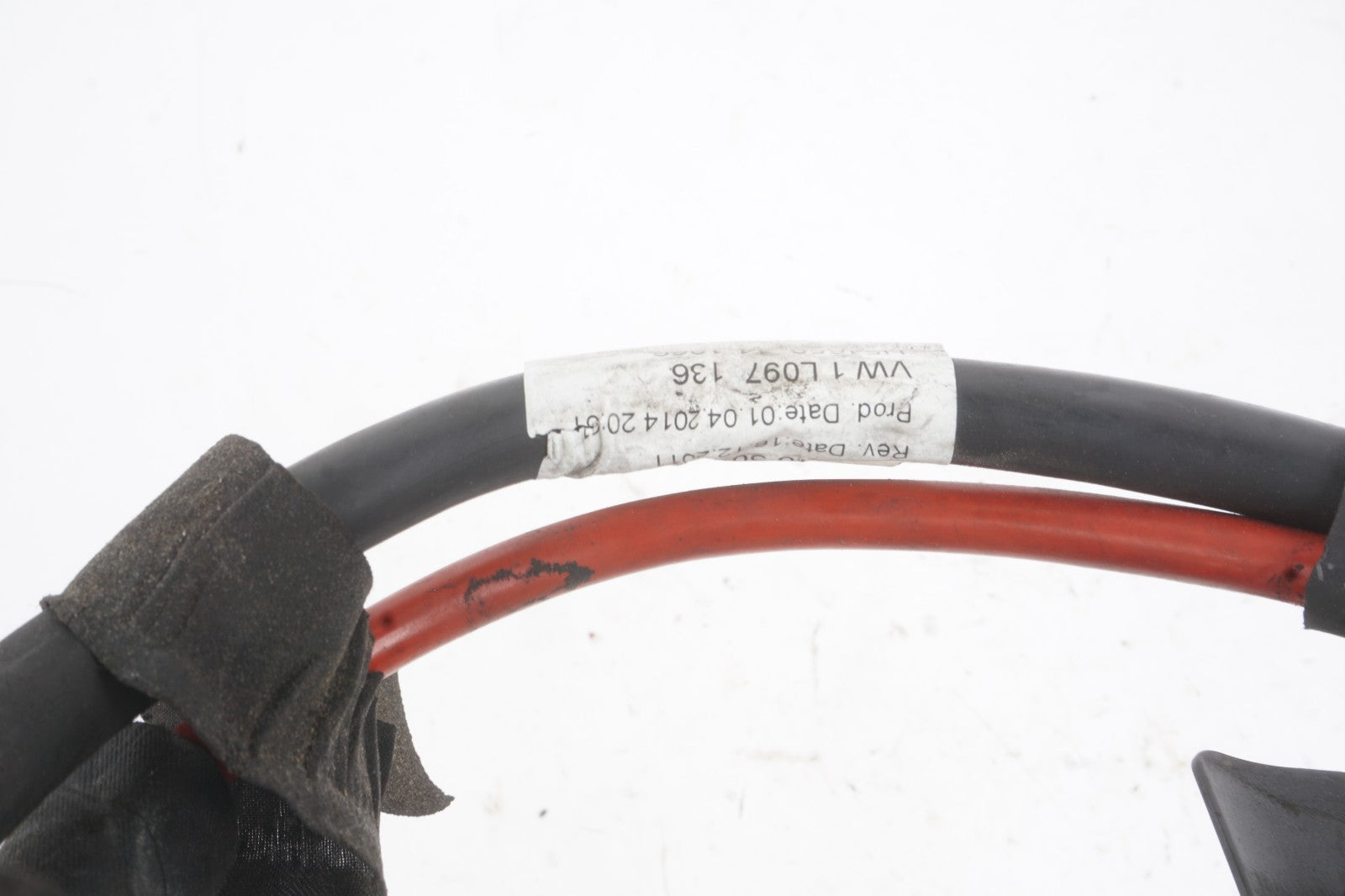 2012-2019 Volkswagen Passat Positive (+) Battery Cable 5C0971228M OEM