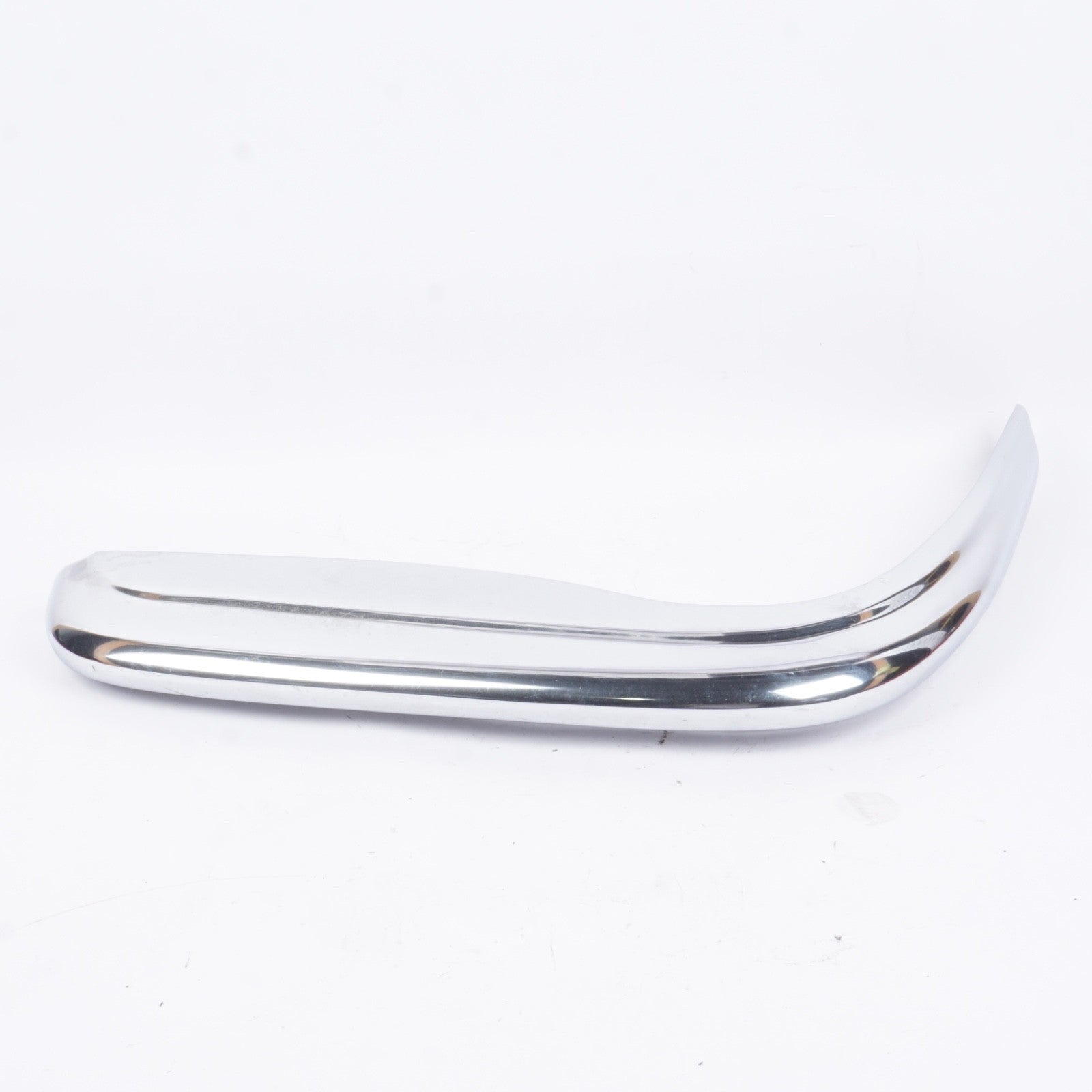 Mercedes W111 111 2D Front LEFT OVERRIDER CHROME Bumper
