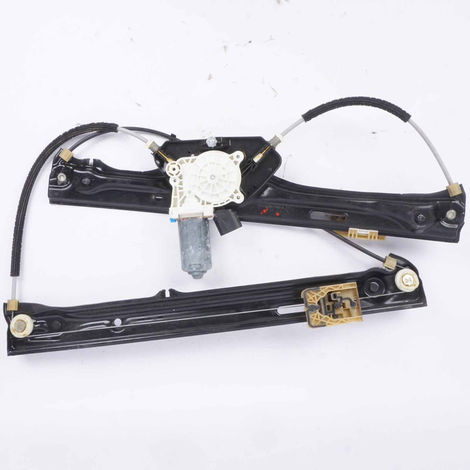 2011 - 2017 BMW F25 X3 FRONT RIGHT DOOR WINDOW REGULATOR W MOTOR 7355636
