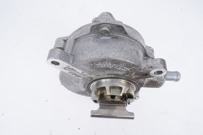 06-10 BMW E64 650i 550i 4.8l Vacuum Pump OEM