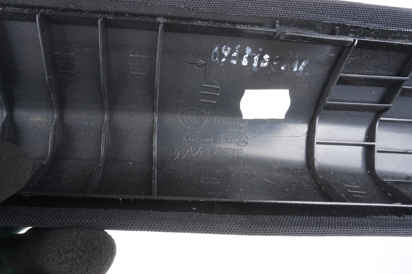 10-17 Mercedes W207 E350 E550 Coupe A Pillar Trim Cover Left & Right OEM