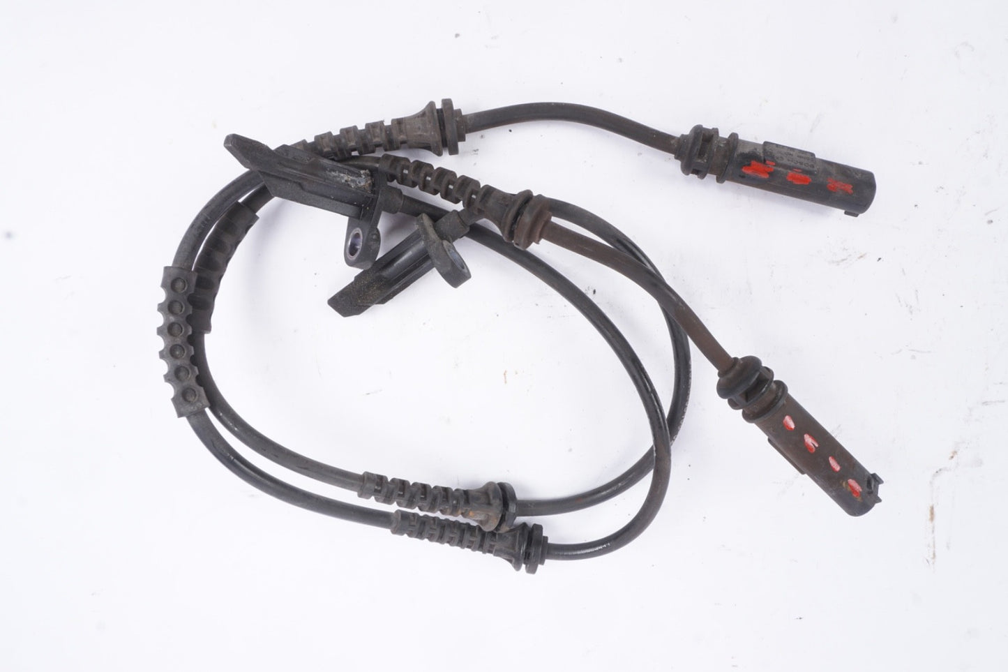2018-2019 BMW X2 F39 FWD REAR LEFT RIGHT SIDE WHEEL SPEED ABS SENSOR PAIR