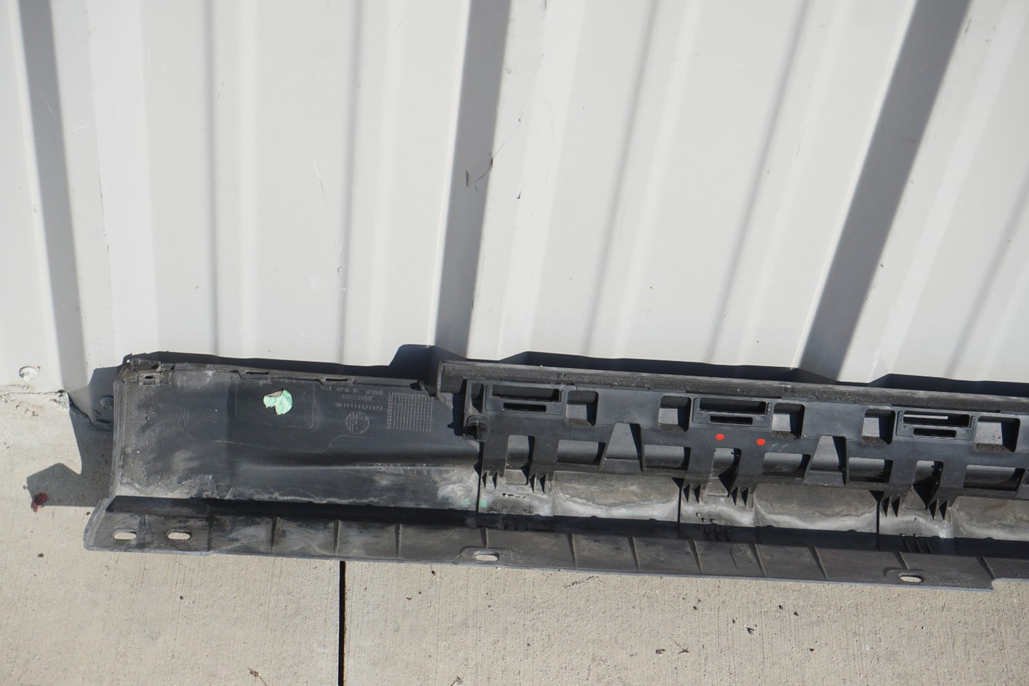 2017 - 2023 Alfa Romeo Stelvio OEM Right Passenger Side Rocker Panel Side Skirt