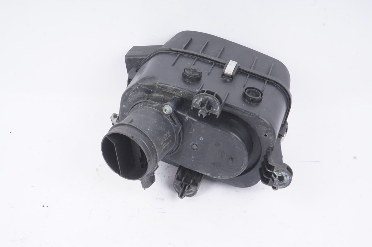 14-17 MASERATI GHIBLI QUATTROPORTE M156 RIGHT PASS SIDE AIR CLEANER FILTER BOX