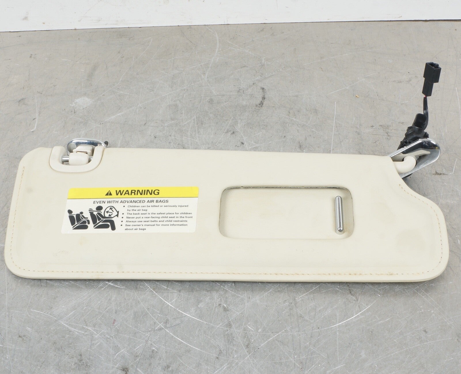 10-20 BENTLEY MULSANNE FRONT PASSENGER SIDE WINDSHIELD SUNVISOR SUN VISOR RIGHT