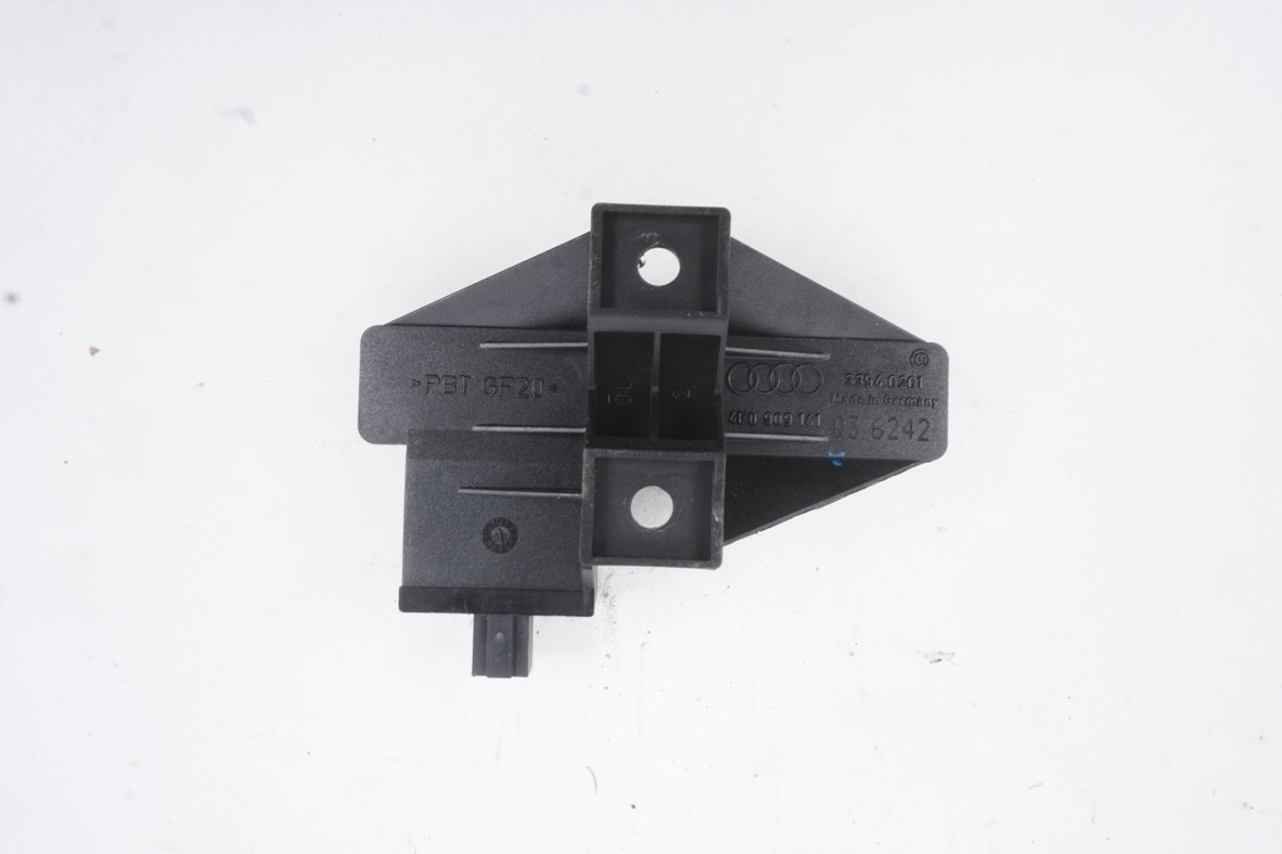 2005 - 2011 Audi A6 Quattro Keyless Entry Antenna Module OEM