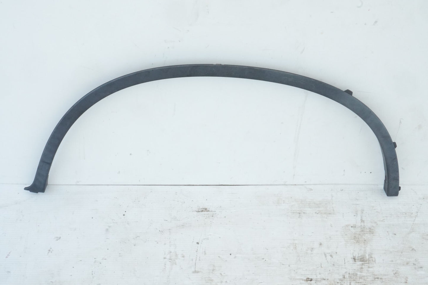 2008 - 2013 BMW X6 REAR LEFT DRIVER SIDE FENDER FLARE ARCH MOLDING COVER OEM