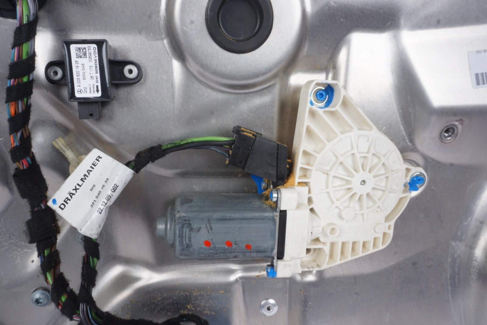 07-13 Mercedes W221 S550 S63 Rear Left Driver Door Window Regulator Motor OEM