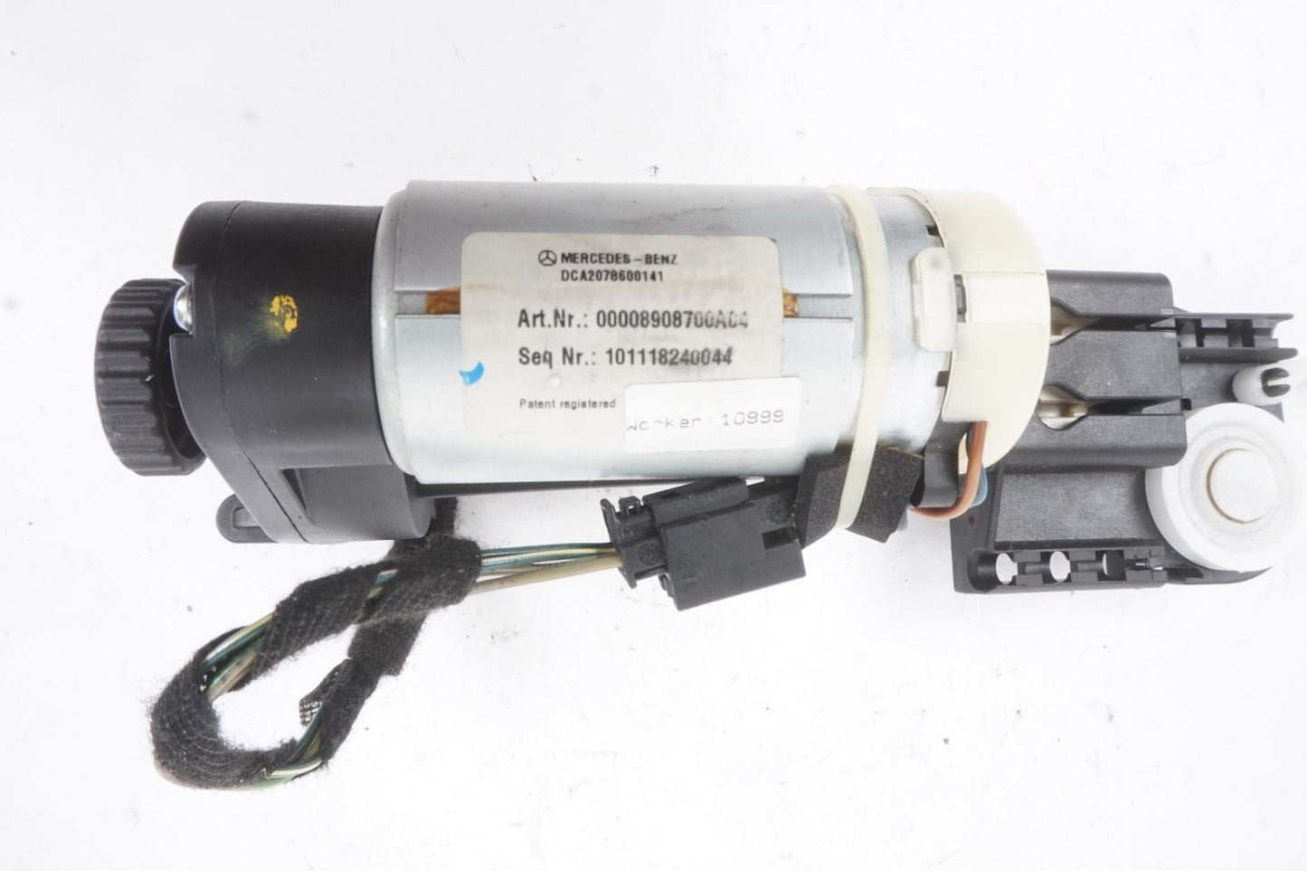 2010 - 2016 Mercedes W207 E350 Convertible Roll Bar Spring Loaded Actuator Motor