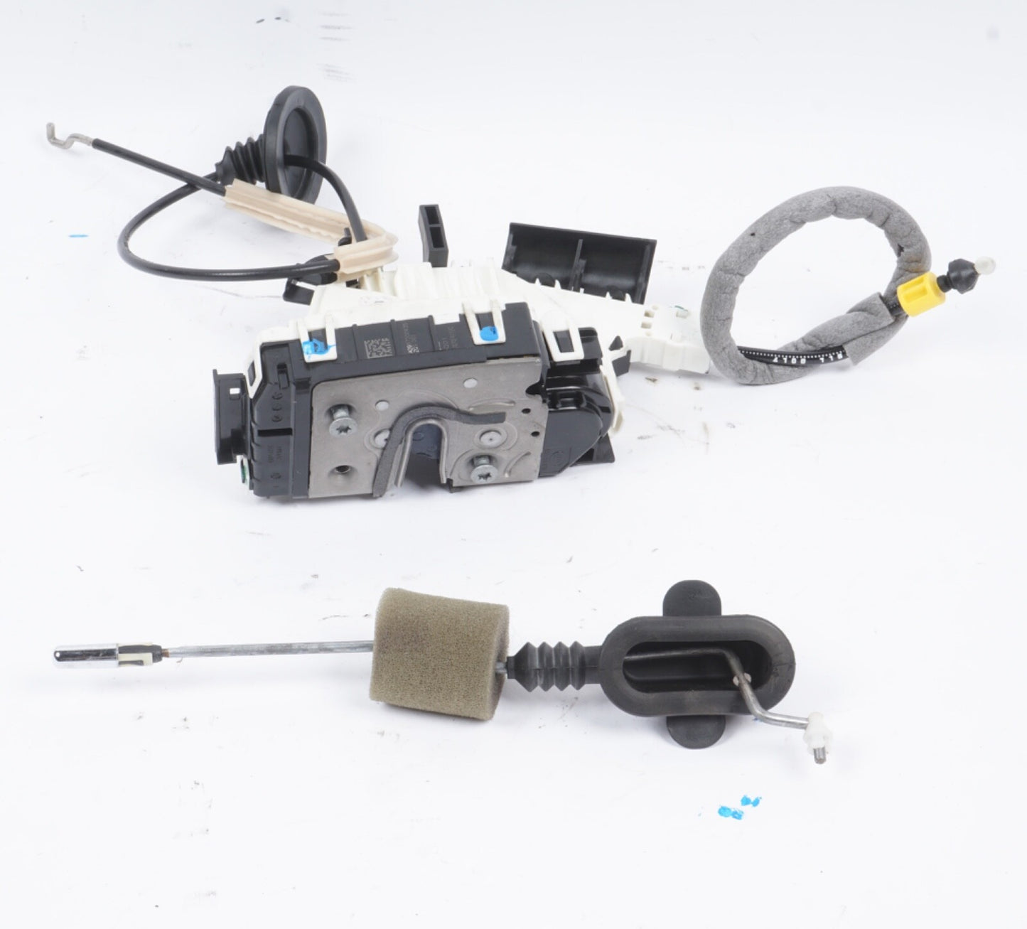 10-17 Mercedes W207 E550 E350 Front Right Side Door Lock Latch Actuator OEM