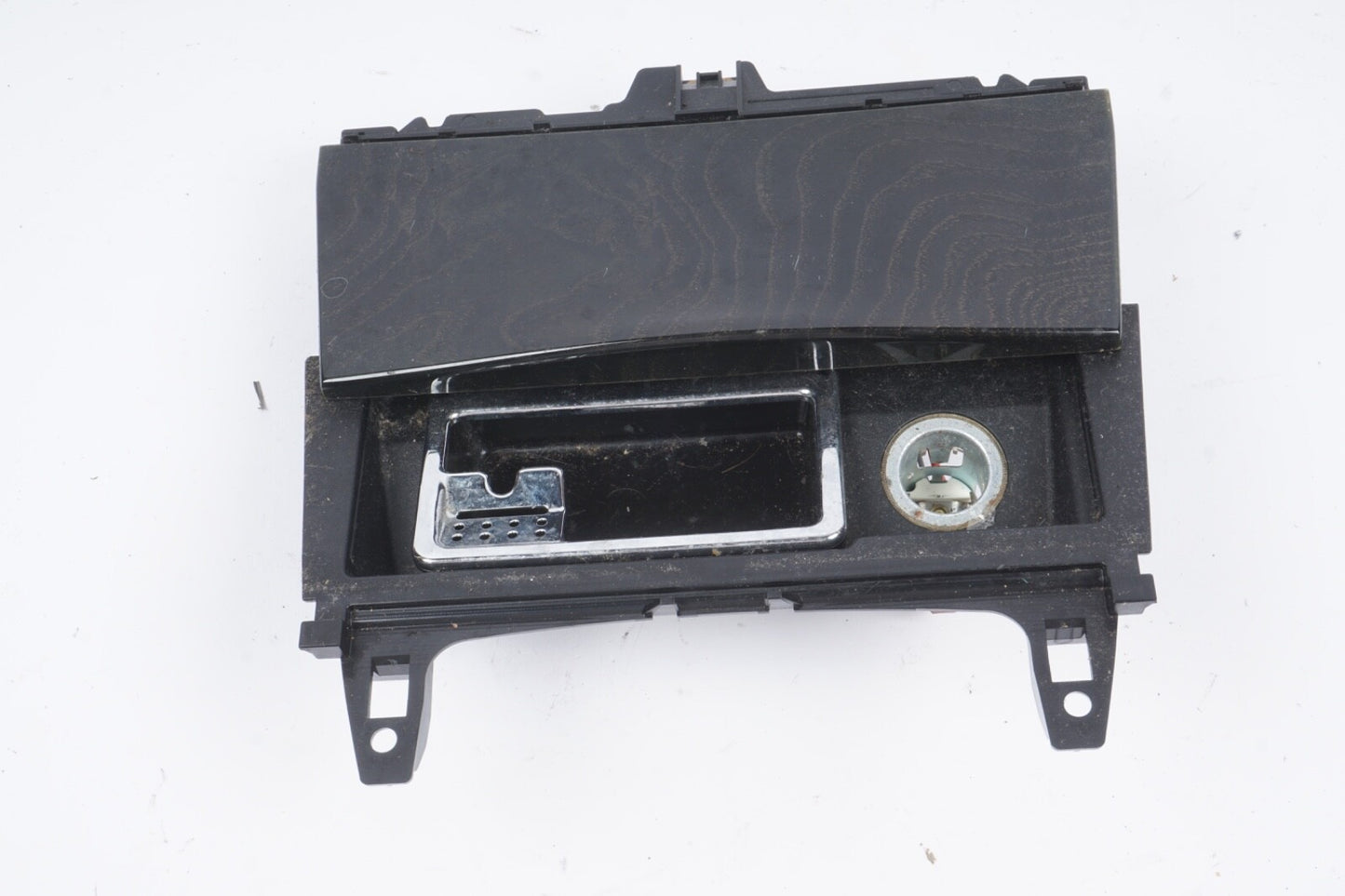 2008 - 2014 MERCEDES-BENZ C300 W204 E350 FRONT CENTER CONSOLE ASHTRAY