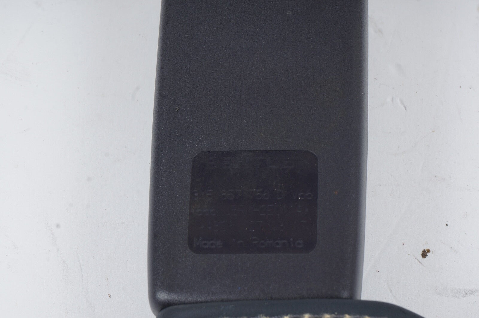 2011 - 2020 BENTLEY MULSANNE FRONT PASSENGER SIDE SEAT BELT BUCKLE BLUE