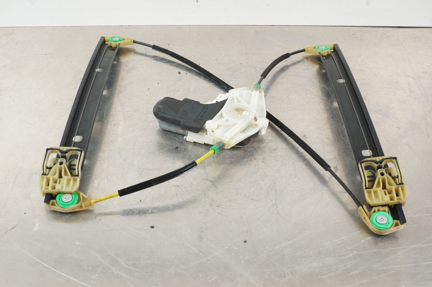 2011-2017 AUDI A8 L REAR RIGHT PASSENGER SIDE DOOR WINDOW REGULATOR OEM