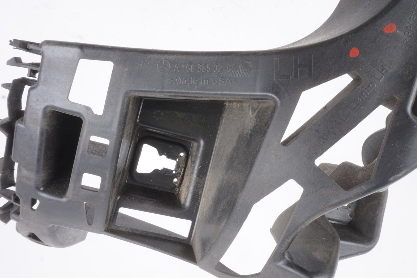 2013 - 2019 Mercedes GLS550 X166 Rear Left Bumper Mount Bracket OEM