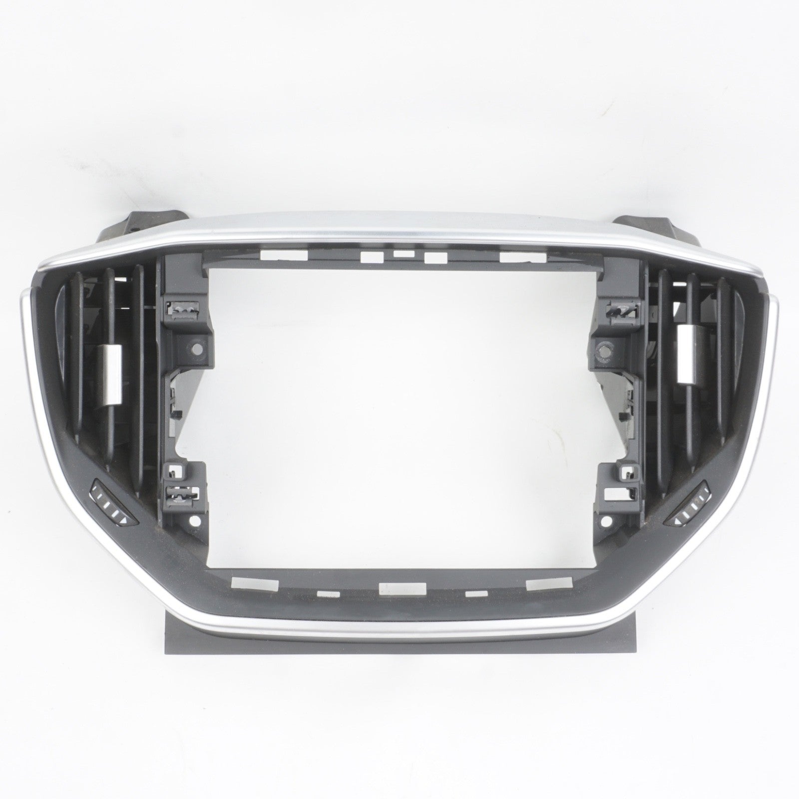 2014 - 2017 Maserati Ghibli Center Dash Air Vent Trim Cover OEM