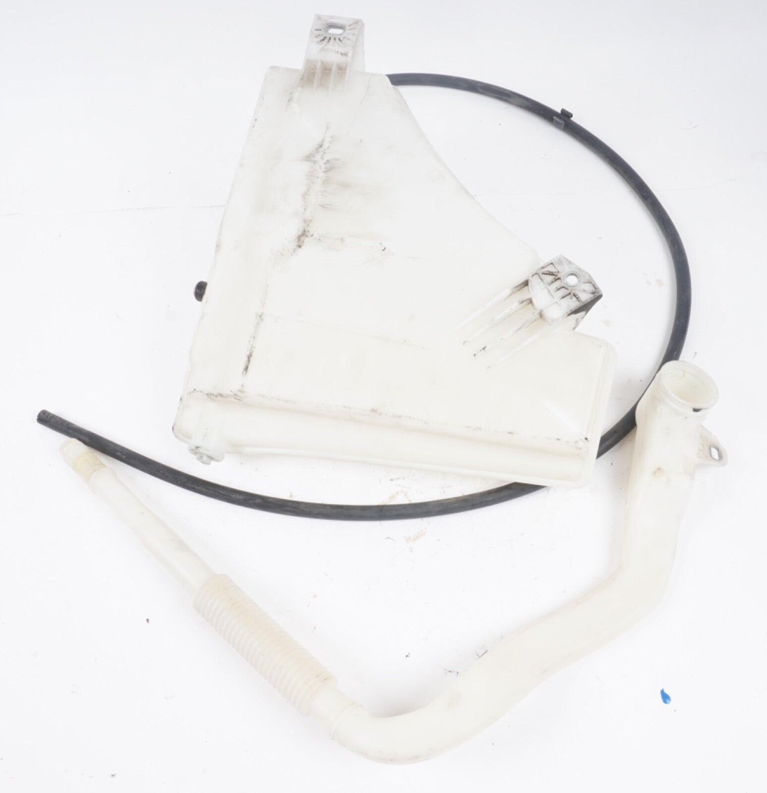 2011-2018 PORSCHE CAYENNE WIINDSHIELD WASHER FLUID TANK  7P0955453