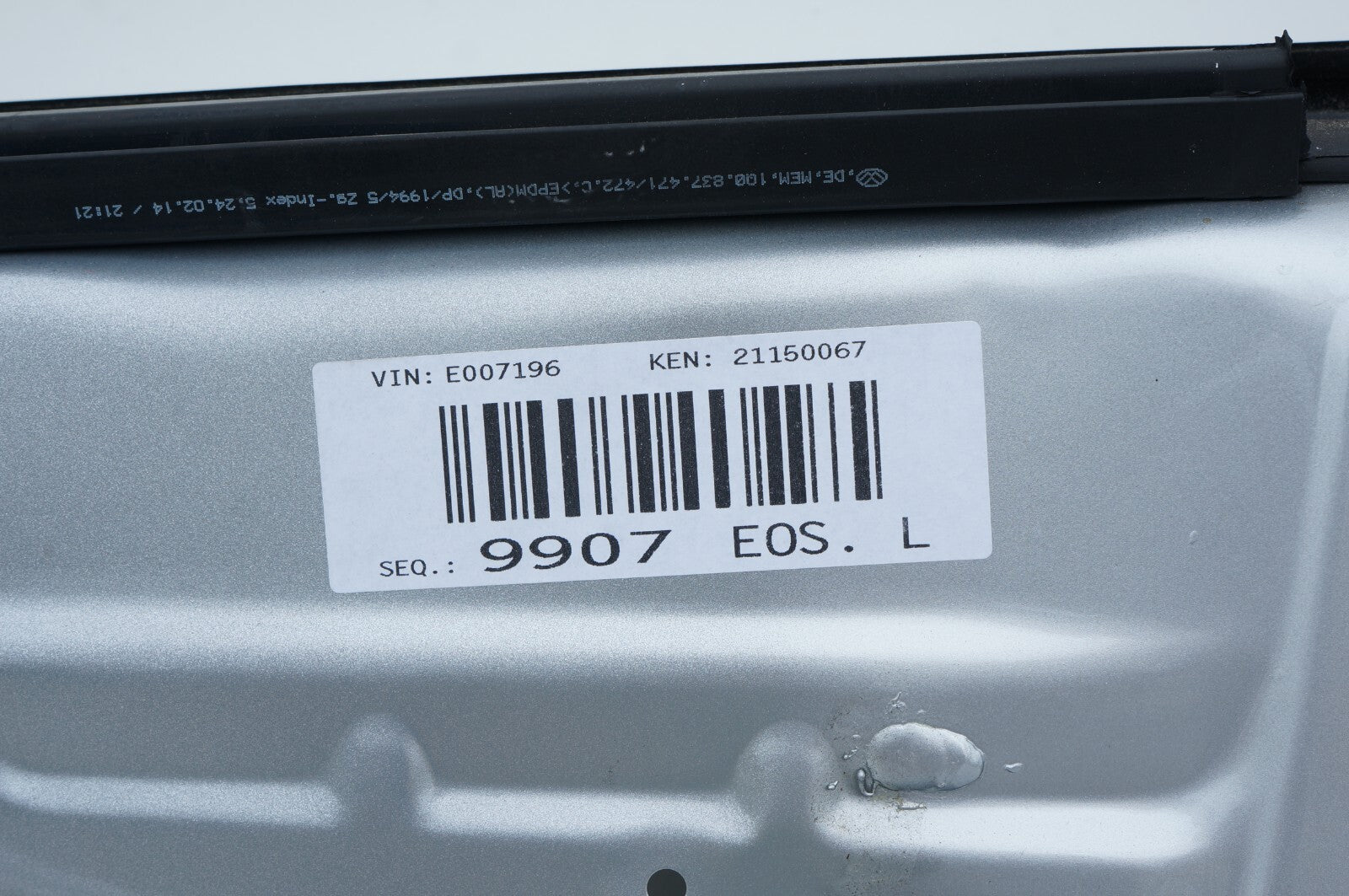 2007 - 2016 VOLKSWAGEN EOS FRONT DOOR SHELL PASSENGER RIGHT OEM