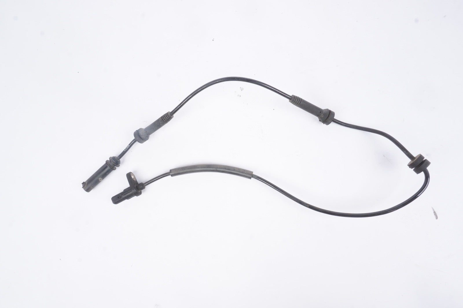 2012 - 2017 2012 Fiat 500 REAR ABS SPEED SENSOR LEFT OEM