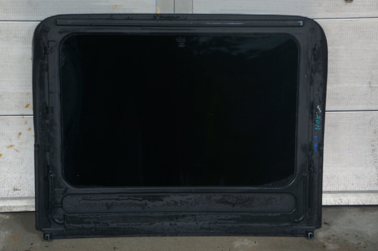 2011 - 2018 AUDI A8L LONG  REAR PANORAMIC SUNROOF SUN MOON ROOF GLASS