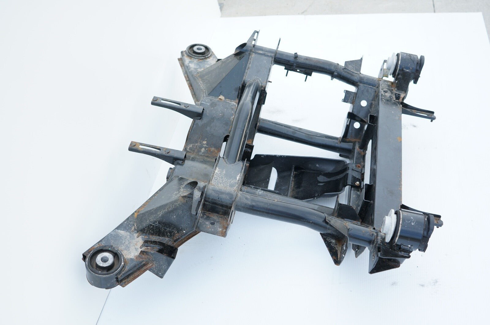 2010 - 2020 Bentley Mulsanne Rear Suspension Subframe Cradle Crossmember