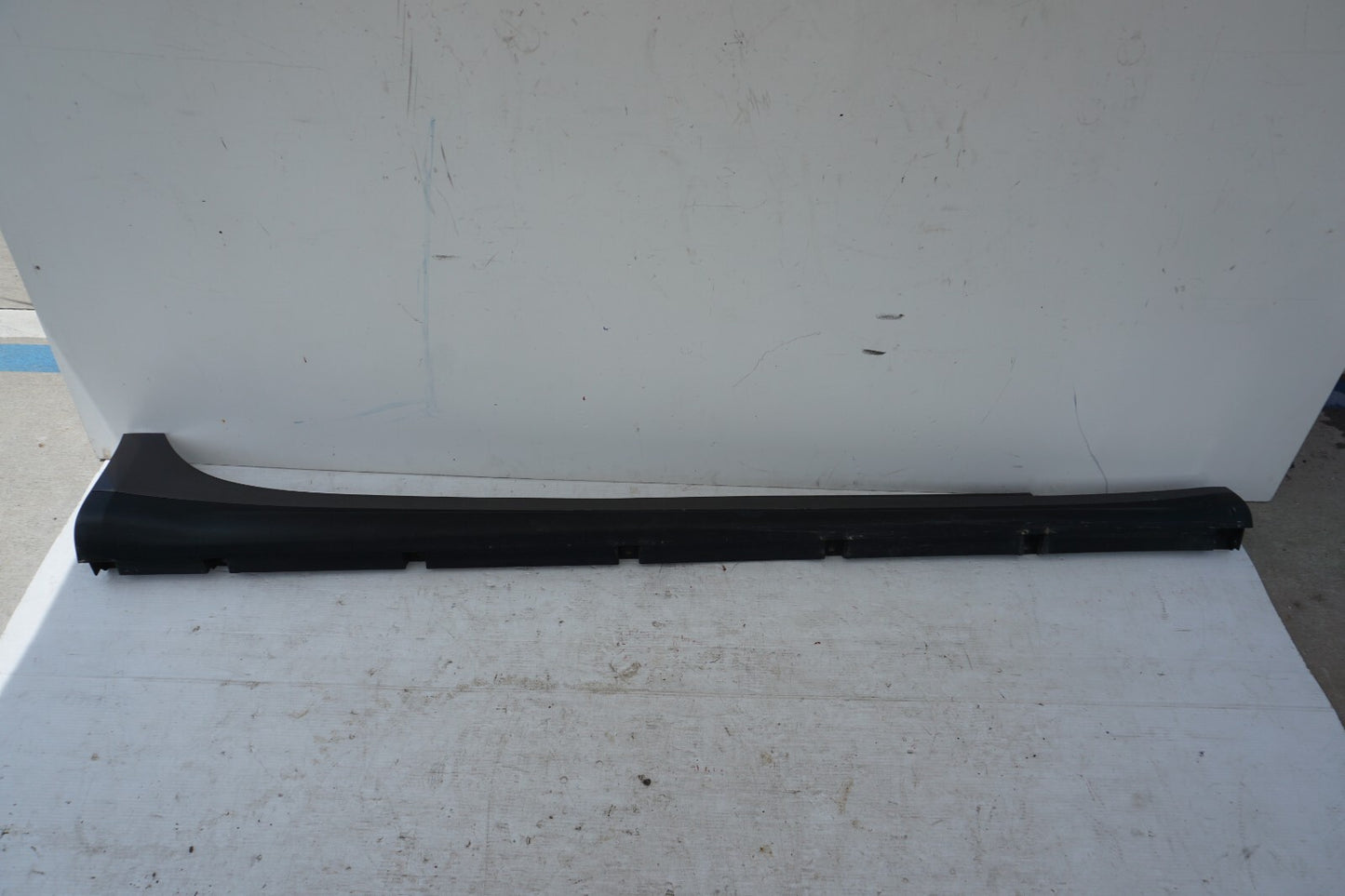 2014-2017 MASERATI GHIBLI RIGHT PASSENGER SIDE ROCKER PANEL SKIRT MOLDING OEM