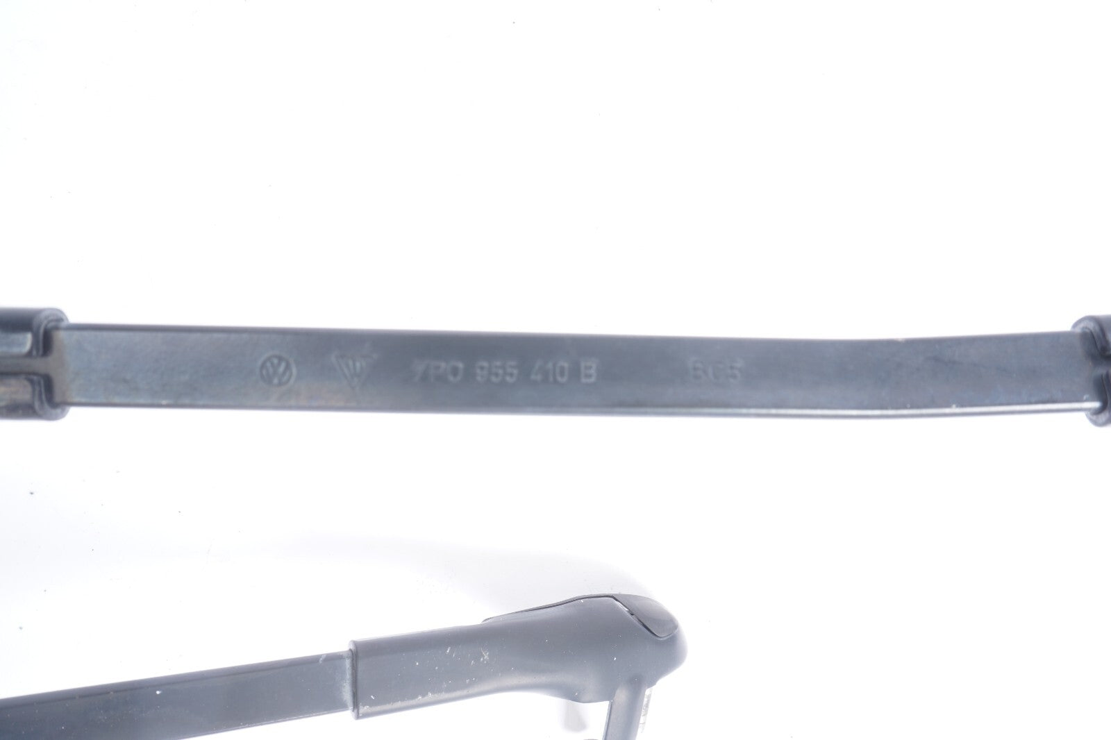 2011 - 2018 Porsche Cayenne 958 Front Windshield Wiper Arm Left & Right OEM