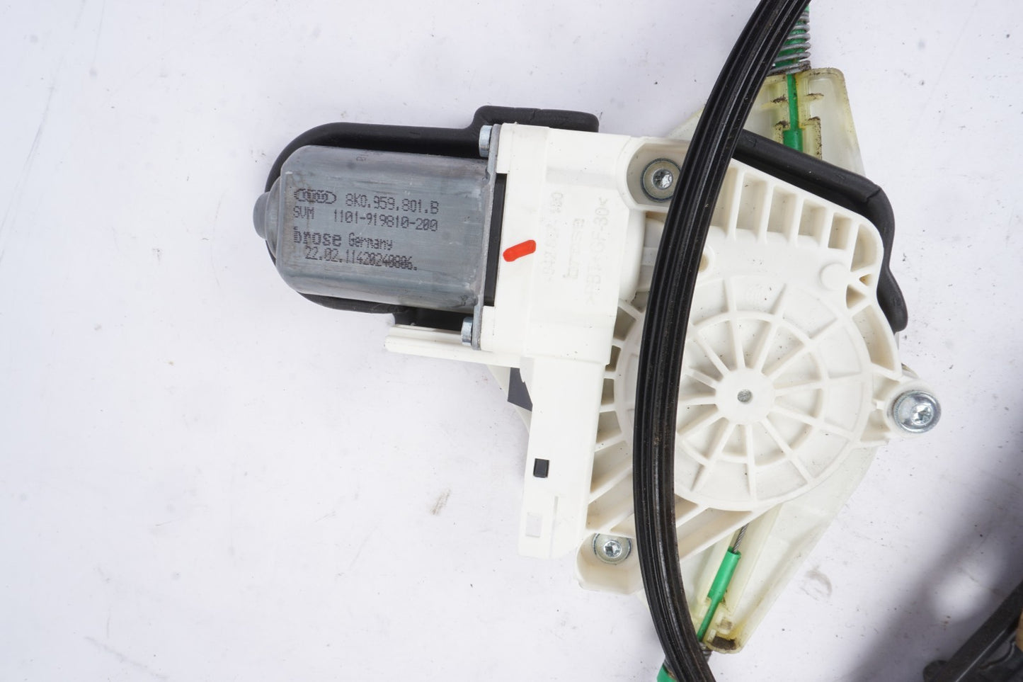 2011 - 2018 AUDI A8 A8L FRONT LEFT DRIVER SIDE DOOR WINDOW REGULATOR OEM