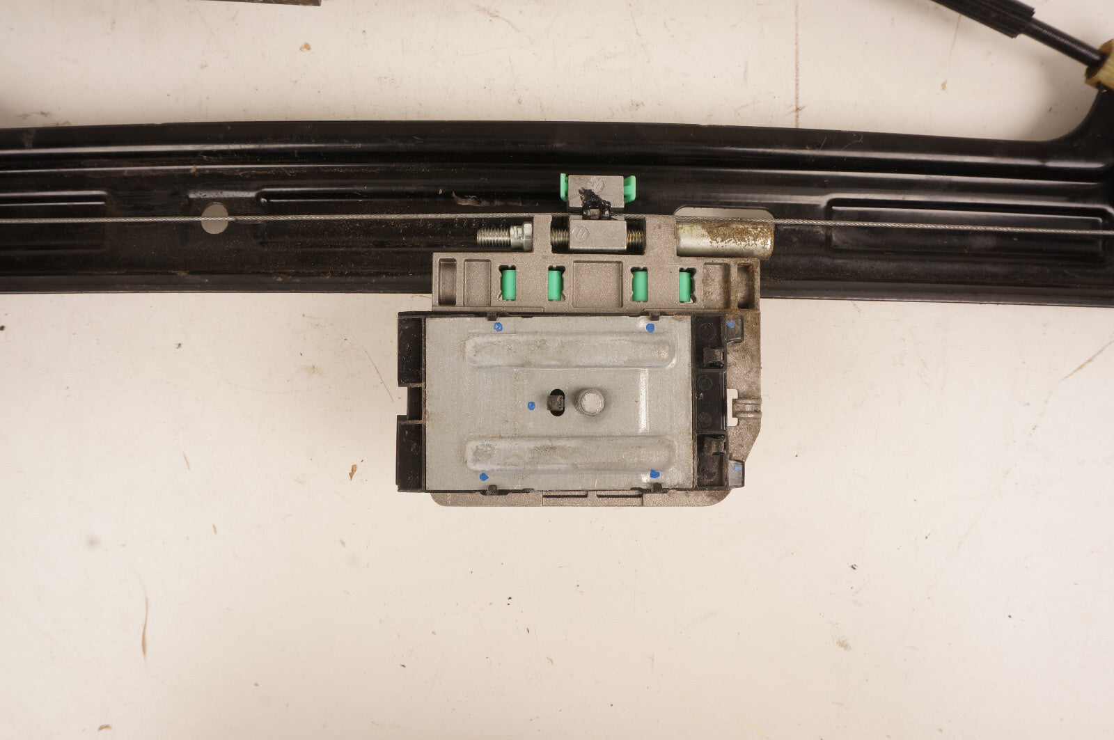 12-17 AUDI 4G A7 FRONT RIGHT PASS SIDE WINDOW REGULATOR w/ MOTOR 8K0959802B OEM