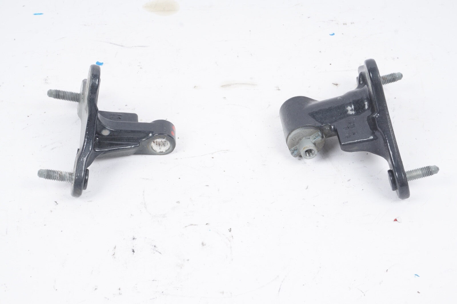 2012-2016 Mercedes E350 W207 OEM RIGHT Driver Side Door Hinges