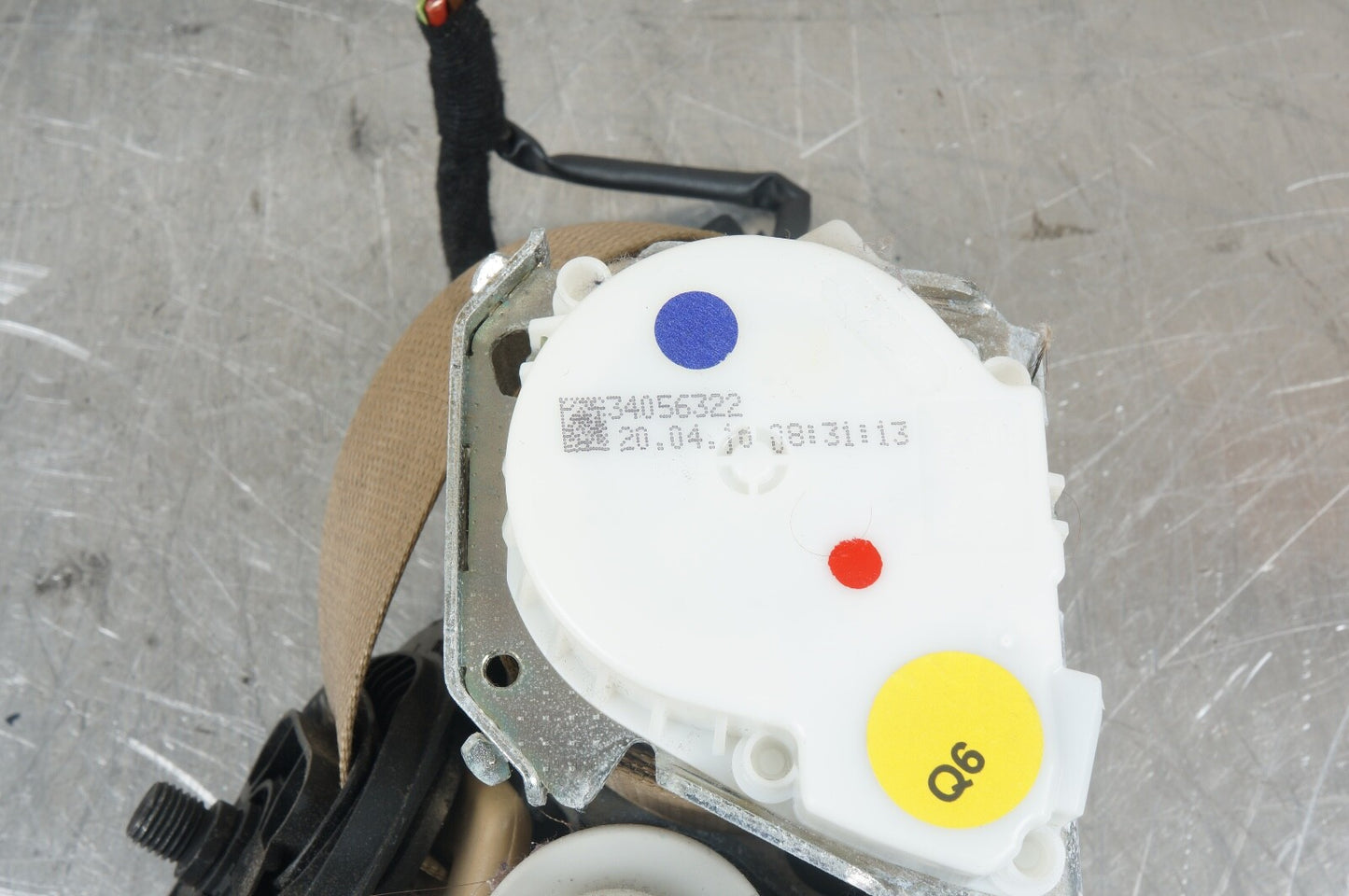 10-13 Mercedes W221 S600 S550 Front Left Side Seat Belt Retractor Beige OEM