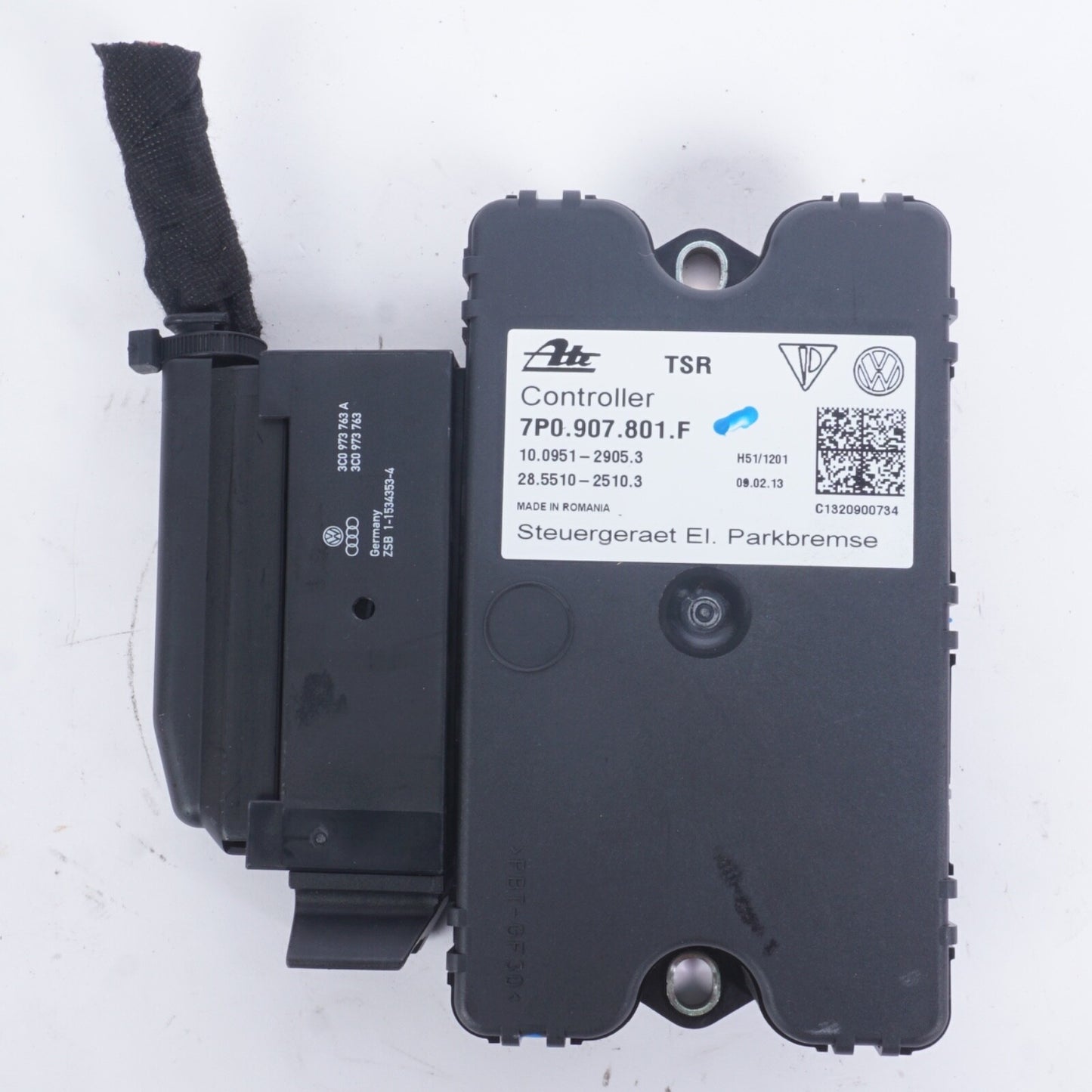 2011-2018 PORSCHE CAYENNE 958 ELECTRIC PARKING BRAKE CONTROL MODULE 7P0907801C