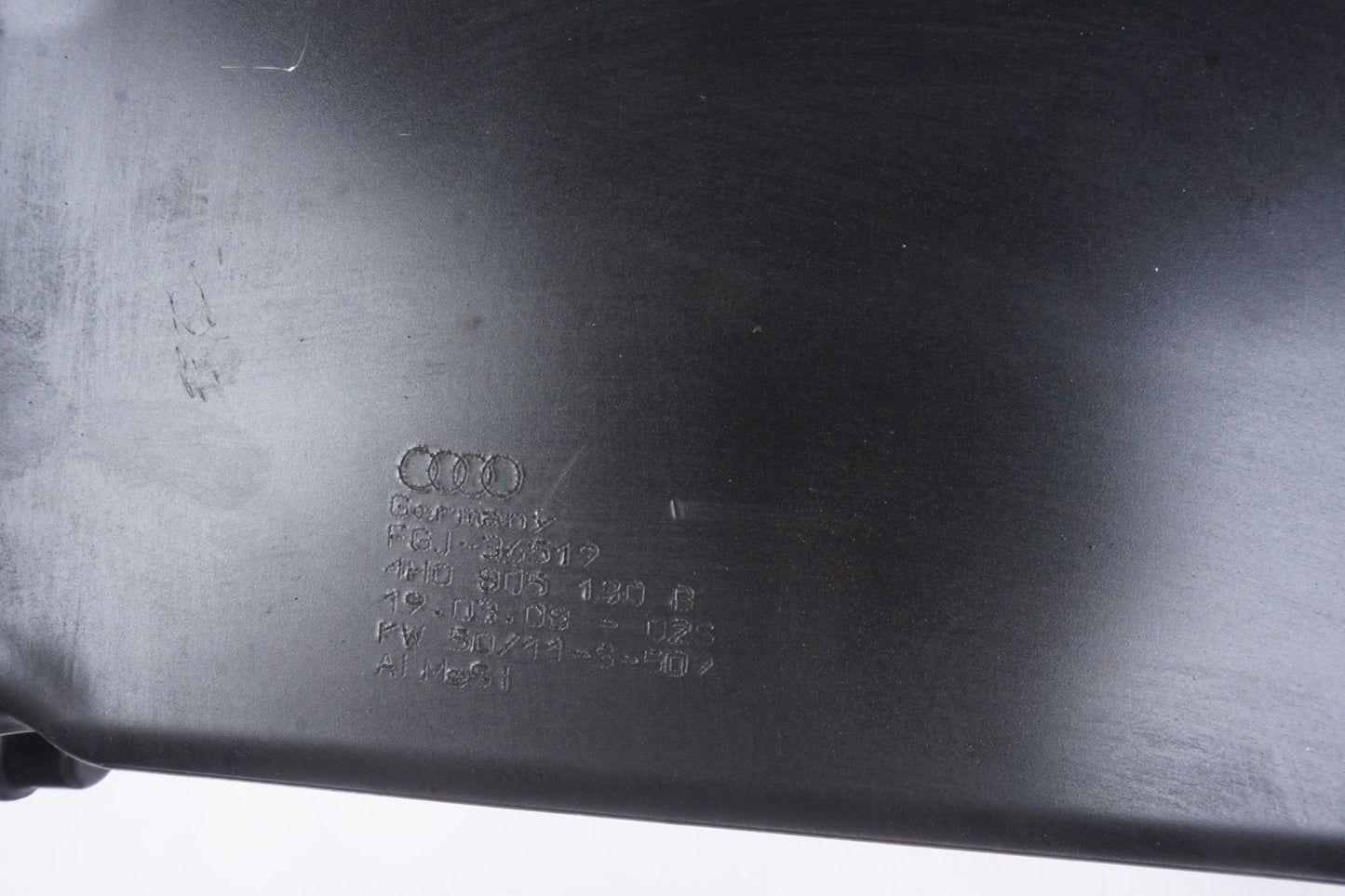 2011 - 2018 AUDI A8 FRONT LEFT & RIGHT BUMPER REINFORCEMENT BRACKET SET 2