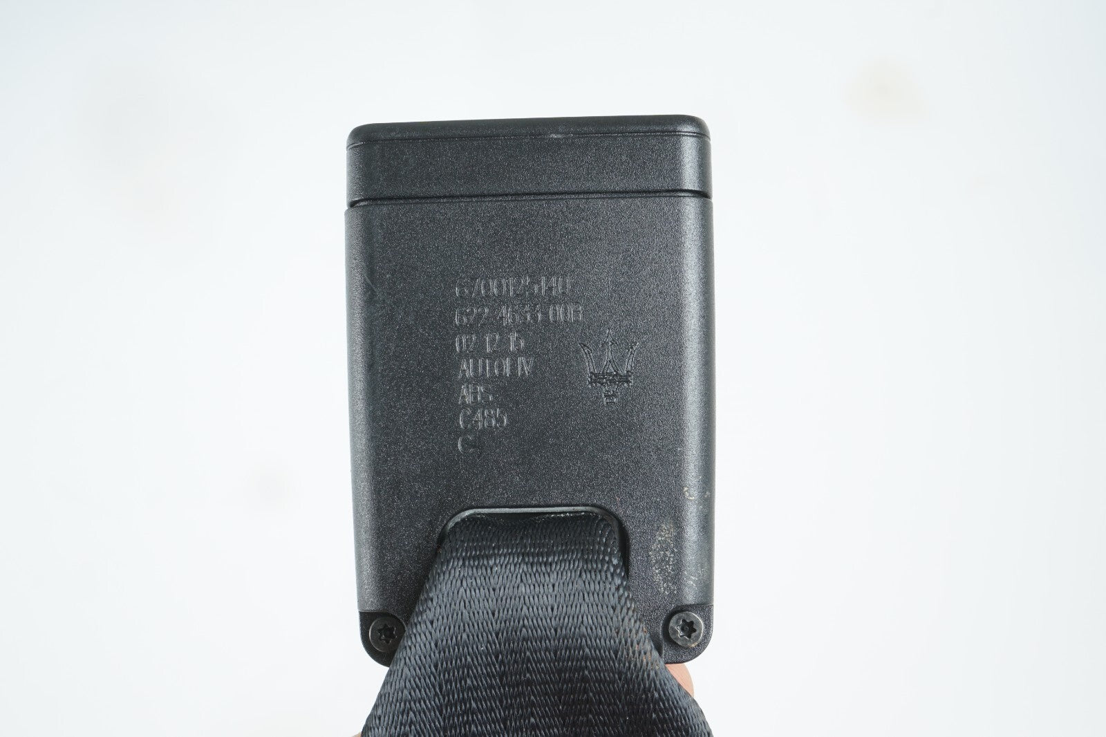 2014-2017 MASERATI QUATTROPORTE REAR CENTER SEAT BELT BUCKLE LATCH OEM