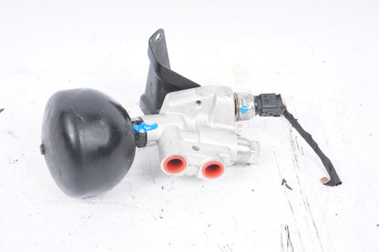 00-08 Mercedes R230 SL500 Pressure Relief Valve ABC Hydraulic Suspension Oem