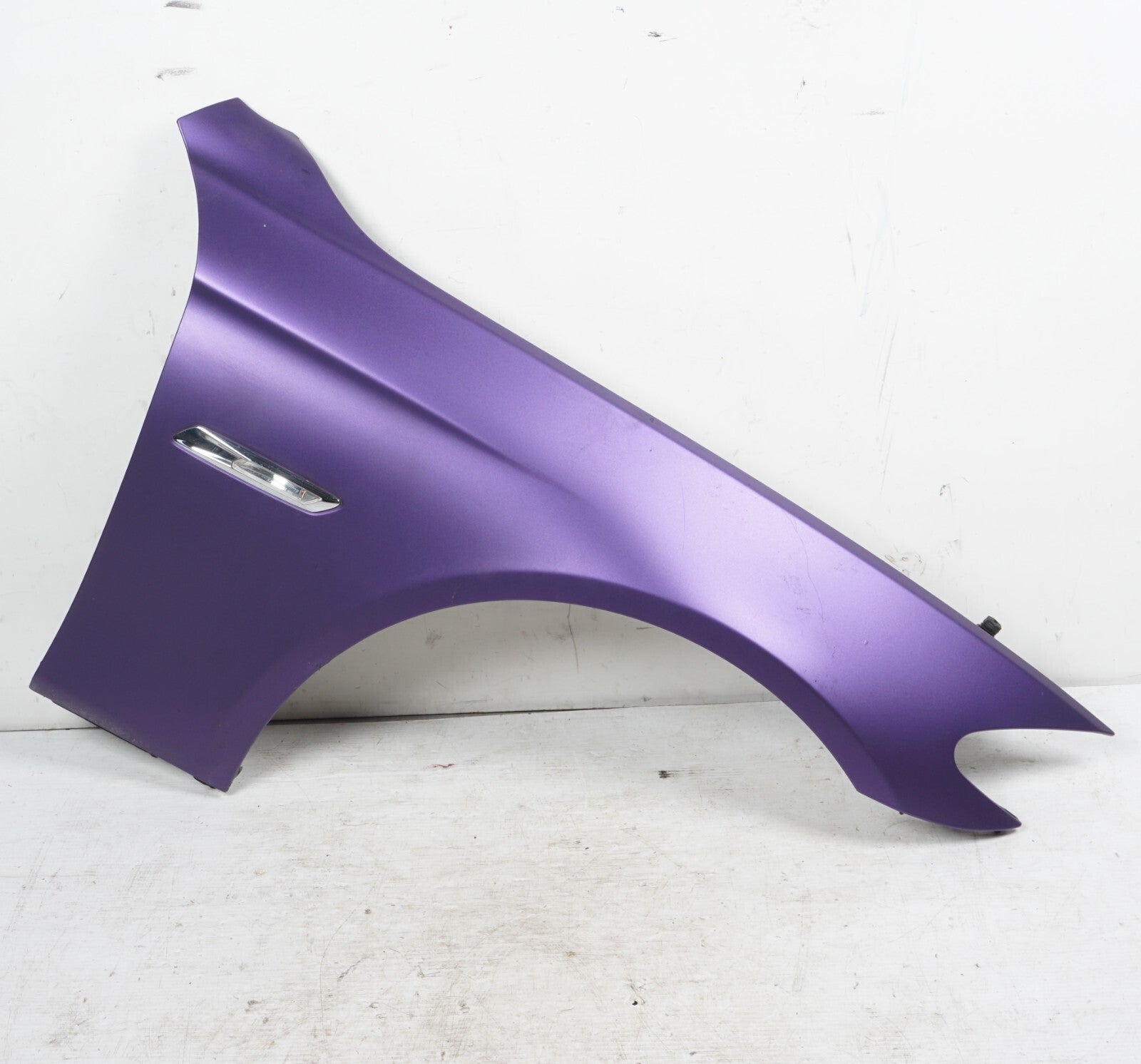 2011-2016 BMW 528i 535i 550i F10 Fender Front Right Passenger Side OEM