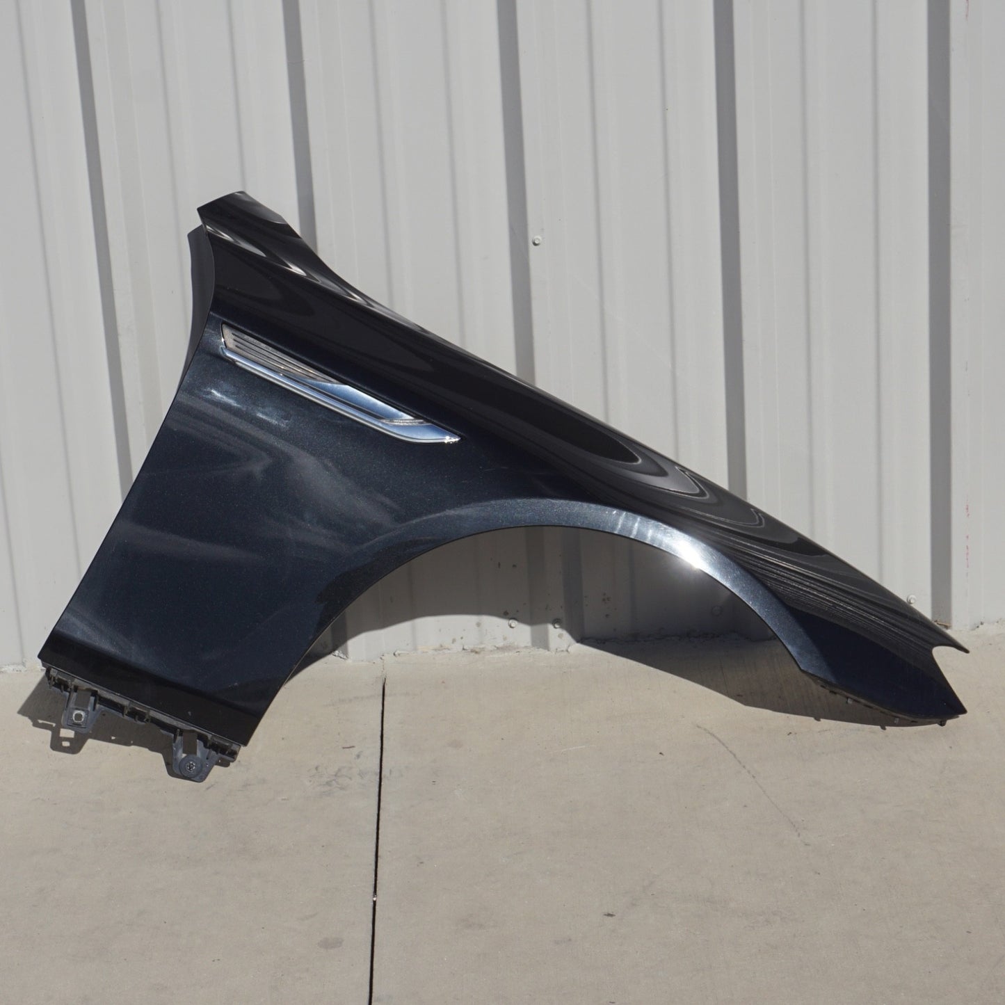 2012 - 2018 BMW 650i F06 F12 F13 Right Side Fender Cover Panel Black
