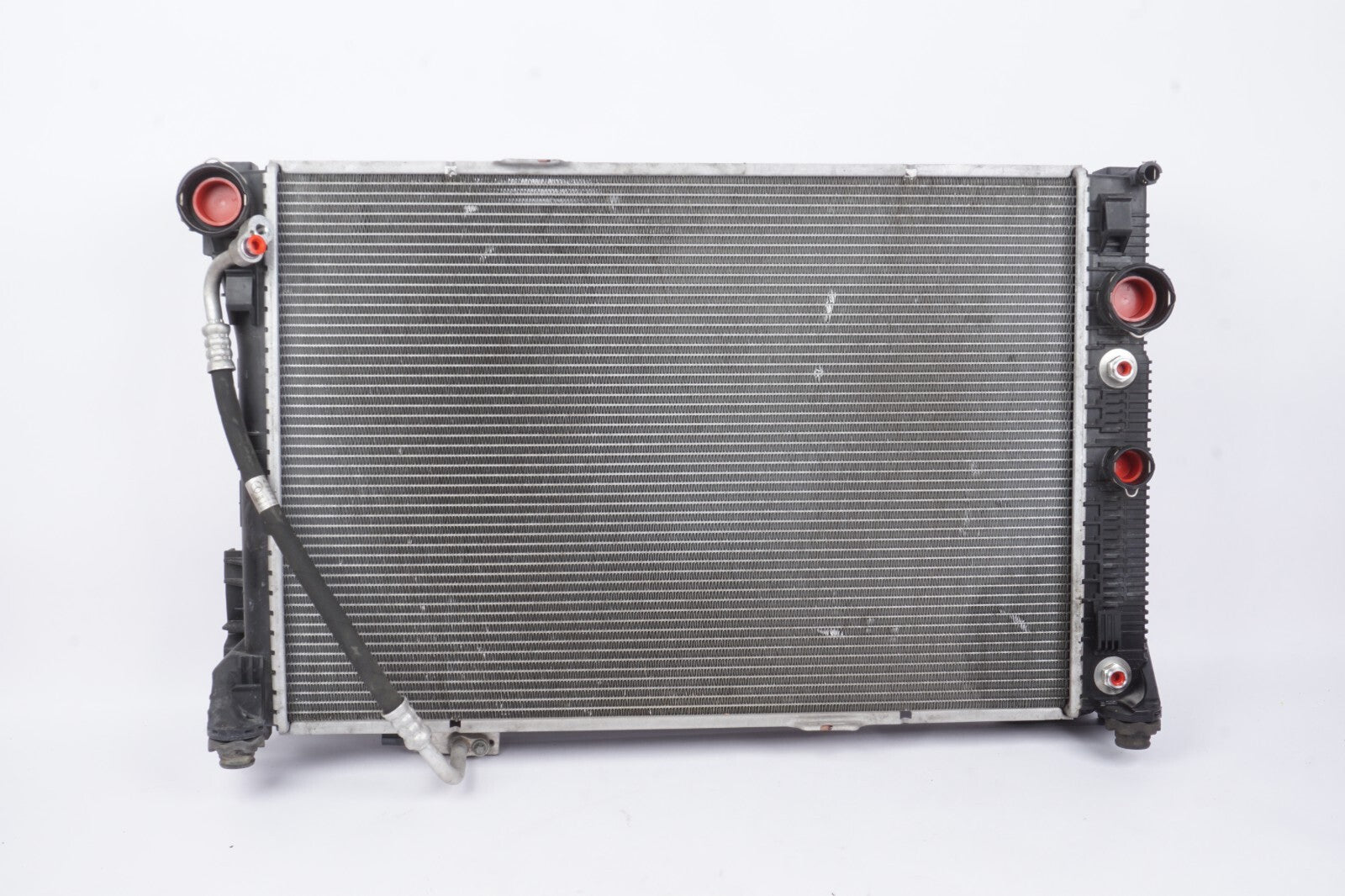 10-13 Mercedes W212 E350 Engine Coolant Radiator A C Condenser A2048305116 OEM