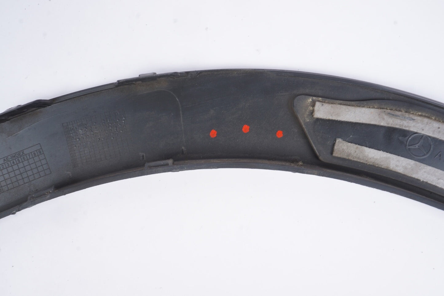 2015 - 2020 MERCEDES GLA250 REAR LEFT FENDER WHEEL ARCH MOLDING FLARE SIDE