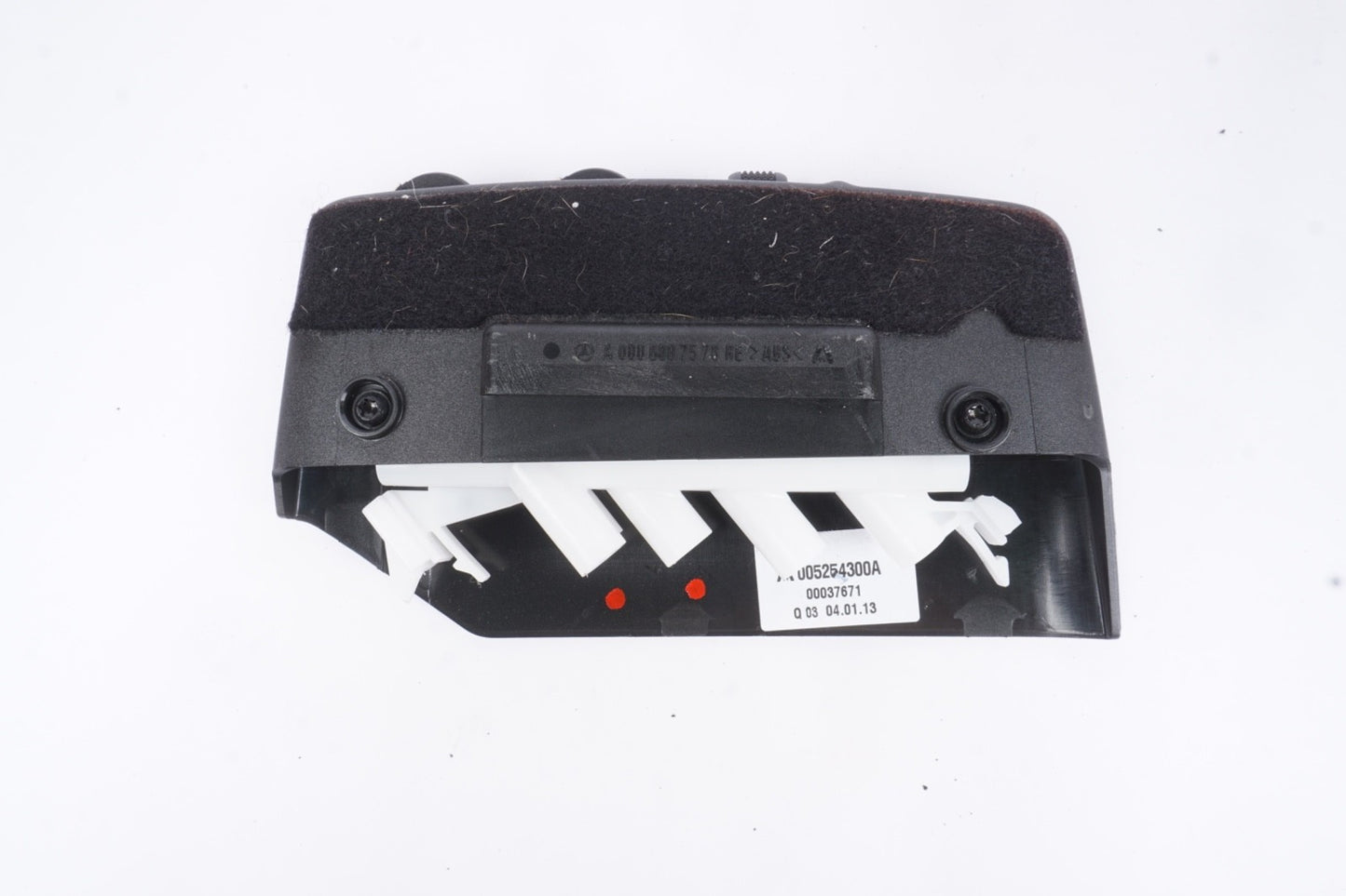 10-17 Mercedes W207 E350 E550 Right Seat Switch Control Valve 0008007578 OEM