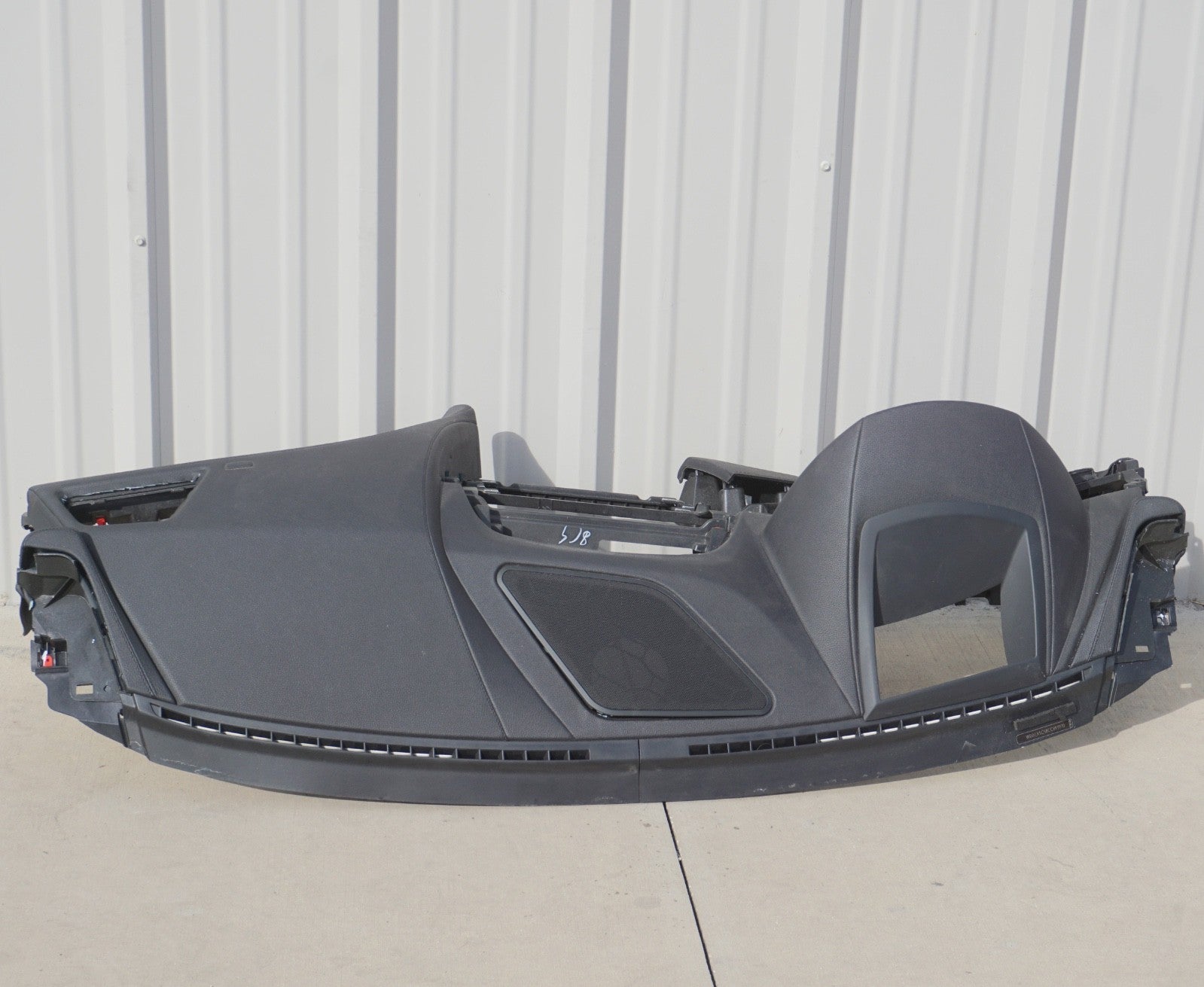 2012 - 2018 BMW 650i F06 Front Dashboard Panel OEM