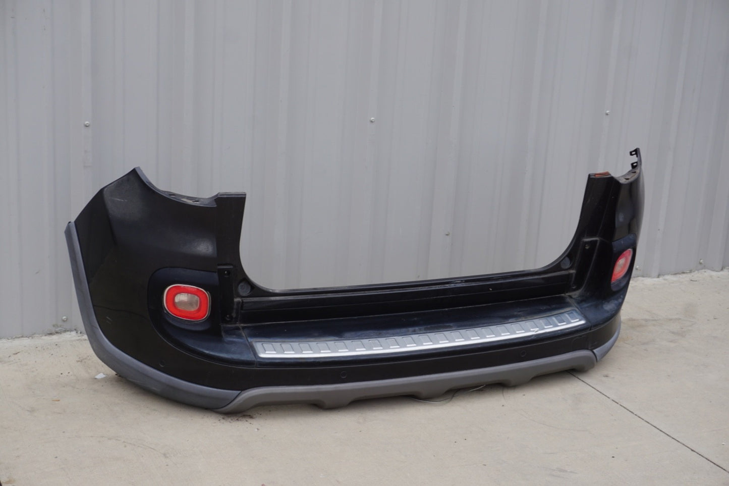 2014 - 2017 Fiat 500L Rear Bumper Cover Assembly OEM