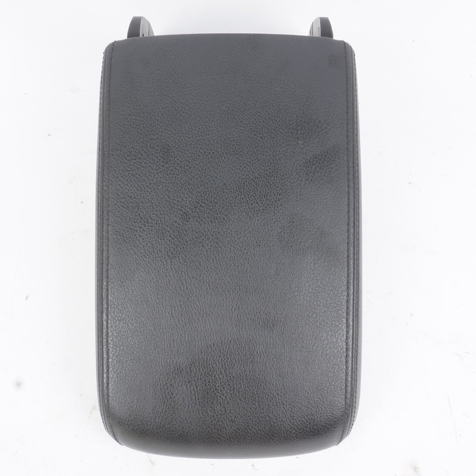 2012-2019 Volkswagen Passat Center Console Armrest OEM