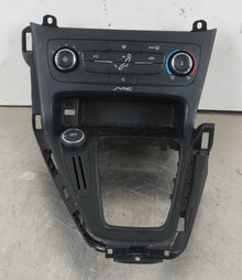 FORD FOCUS OEM FRONT AC CLIMATE CONTROL HEATER SWITCH WITH PANEL 2016-2018