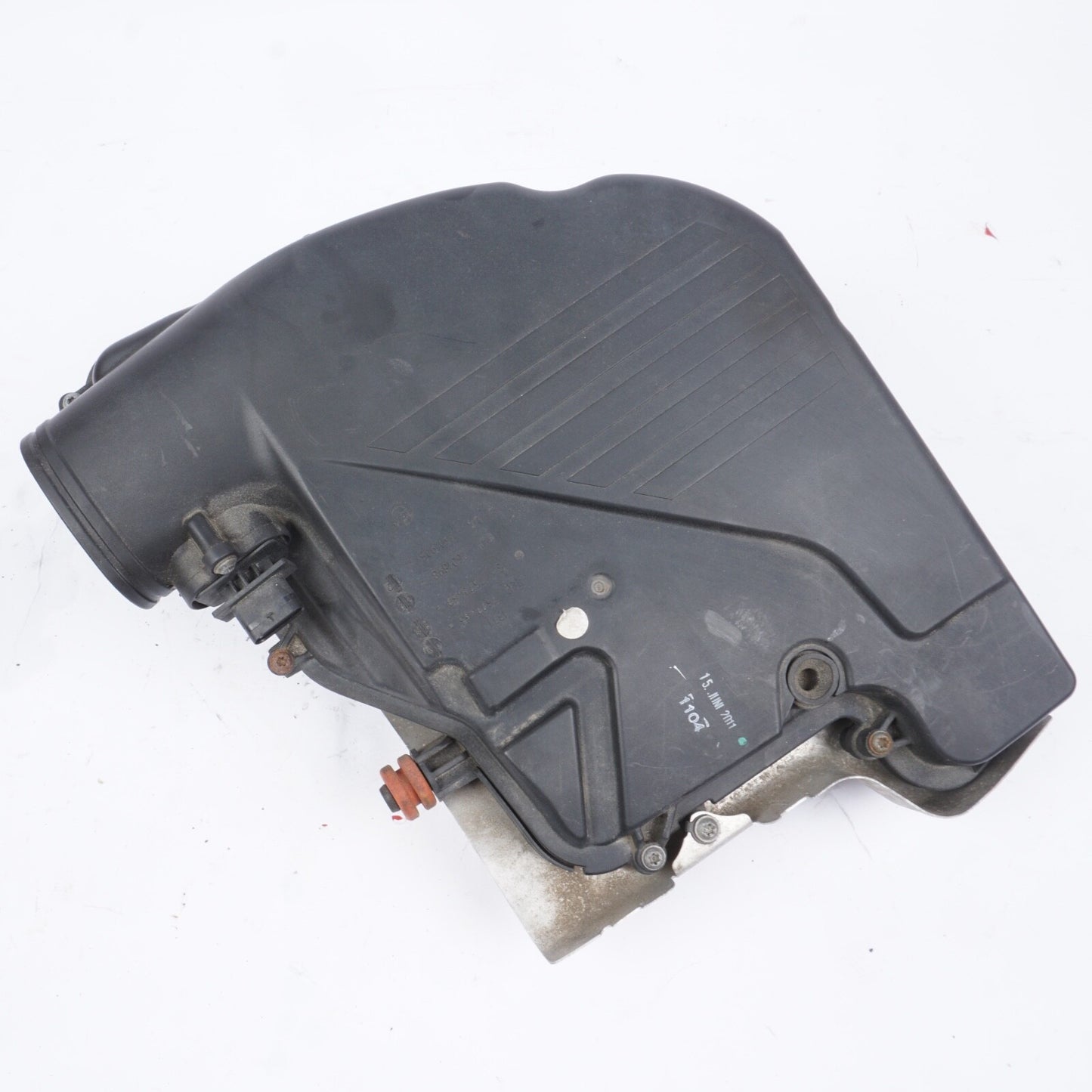 2010-2015 BMW 750I XDRIVE - Right Engine AIR Filter BOX / Housing (Upper Half)