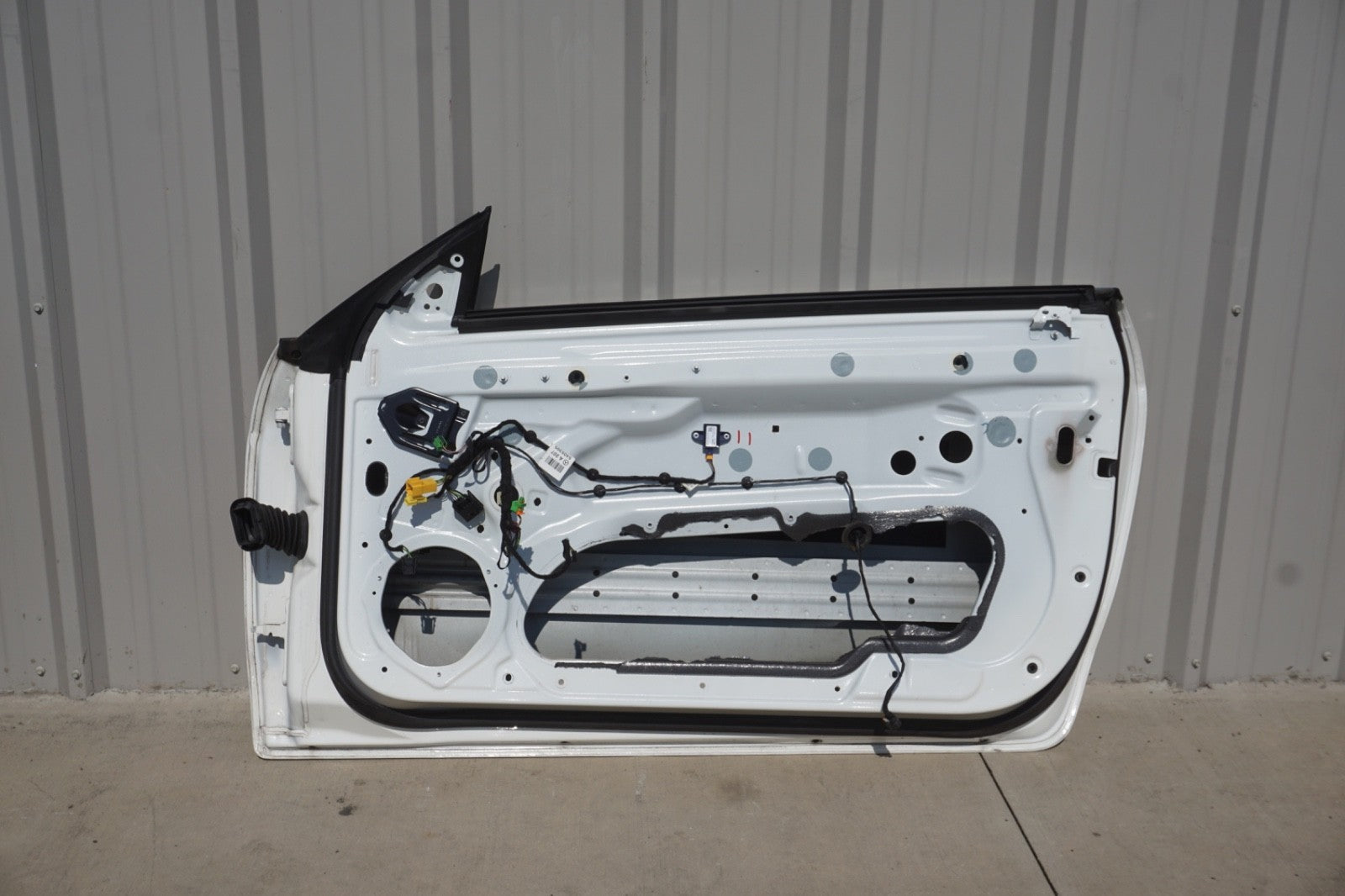 2011 - 2017 Mercedes W207 E350 E550 Coupe Convertible Right Side Door Shell OEM