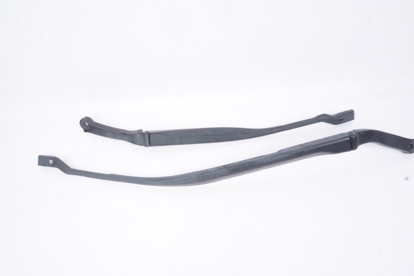 14-19 MASERATI GHIBLI M157 SET OF 2 FRONT LEFT RIGHT WINDSHIELD WIPER ARM OEM